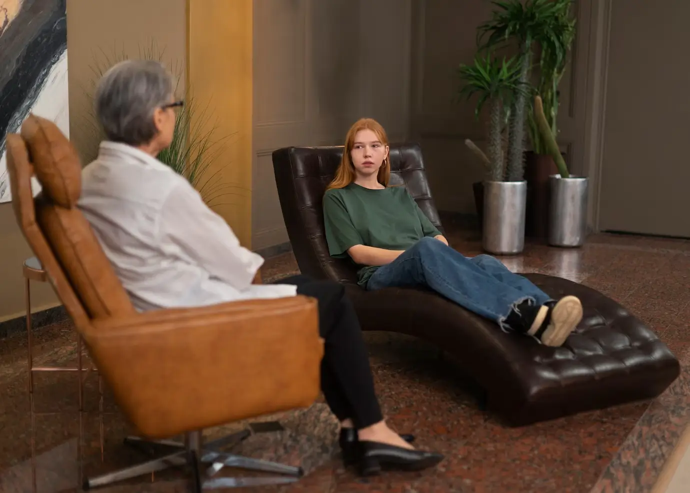 authentic-scene-young-person-undergoing-psychological-therapy